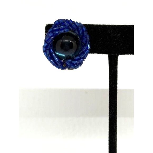 Vintage Blue Seed Bead Cluster Clip On Earrings w/ Blue Cabochon Center - Picture 2 of 7